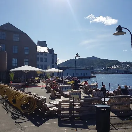 Urban Living #1 * Bergen